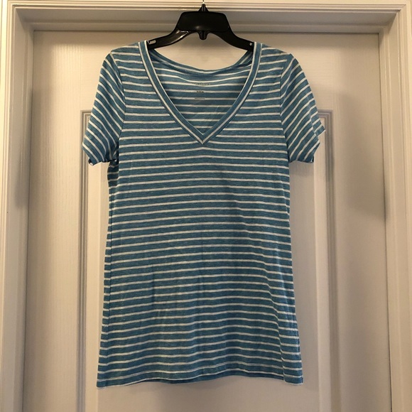 Old Navy t shirt - Picture 1 of 2
